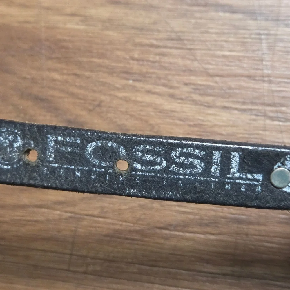 Fossil leather western